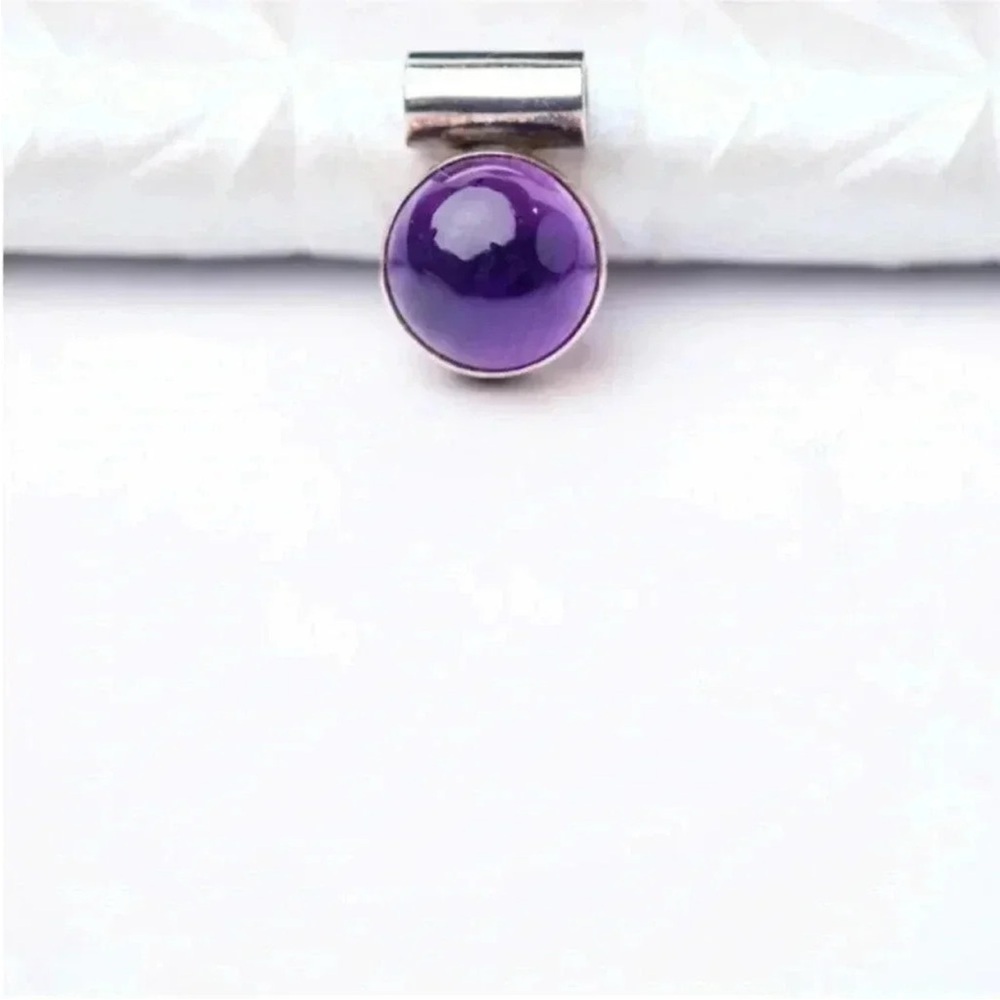 Vintage Amethyst Cabochon Pendant in 925 Sterling Silver - February Birthstone - Picture 6 of 16